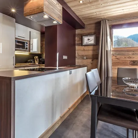 4★, 5 Pers, Au Pied, Proche Centre - Fr-1-304-149 La Clusaz